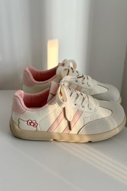 Versatile White Casual Bread Shoes for Women - Spring 2025 Hello Kitty Cat Design, Trendy Y2K Style Footwear