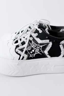 Versatile Women's Canvas Sneakers - Thick-Soled Otaku Style Meow Star Radio Subculture Shoes for Sweet Cool Comfort