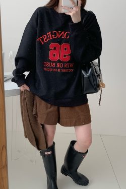 Vintage 90s Black 96 Patch Embroidered Round Neck Pullover Sweatshirt for Women - Loose Fit, Dropped Shoulders, Long Sleeve Top