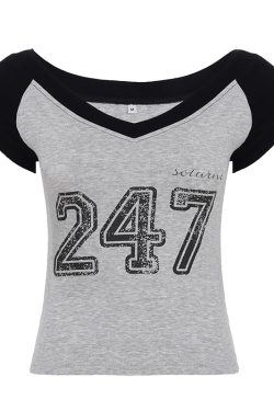 Vintage Distressed Digital Print Raglan Sleeve T-shirt - Low V-neck Slim Fit Short Top for Casual Street Style Fashion