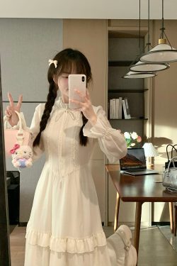 Vintage French-Style Long Dress with Lace, Sweet and Elegant Design for Early Spring – Dreamy, Feminine Fashion for Effortless Style
