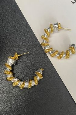 Vintage Gold Twisted Large Round Earrings for Women - French Style Elegant Accessories, Versatile Light Luxury Face-Slimming Design