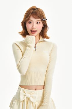 Vintage-Inspired Pullover Sweater for Women - Lazy Style, Short Knitted Top for Spring & Autumn, High-End Feel
