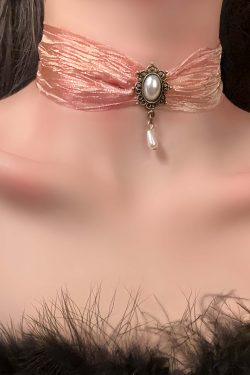 Vintage Palace Style Pearl Pendant Necklace, Sheer Silk Ethnic Choker, Elegant Neck Chain, Boho Jewelry Accessory