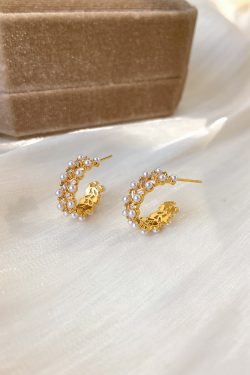 Vintage Pearl Stud Earrings for Women with Zircon Stones - Unique Shi Family Design, Elegant Personality Jewelry