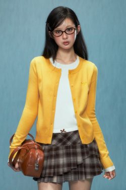Vintage Plaid Pleated Skirt for Women - 2024 Autumn Winter Woolen Short Skirt - Trendy Y2K Style