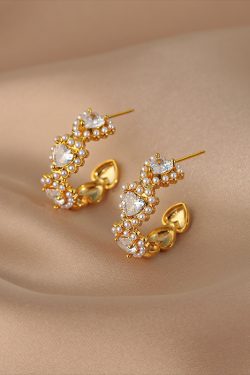 Vintage Sparkling Heart Lace Earrings for Women - Gold-Plated Heart-Shaped Design with Zircon Inlay, Elegant Light Luxury Jewelry