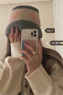 Warm Knitted Crochet Fisherman Bucket Hat with Nordic Snowflakes - Genuine Korean Style, Cozy Winter Accessory
