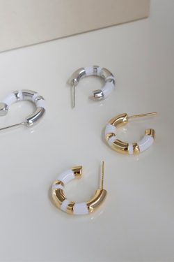 White Drip Glaze Enamel Round Ring Earrings with Gold and Silver Stripes, Minimalist Cool Style for Modern Fashion Lovers