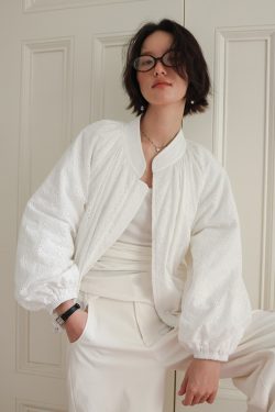 White Heavy Embroidery Hollow-Out Short Casual Jacket for Early Autumn – Chic Layering Piece for Effortless Style