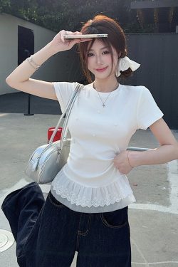White Round Neck Lace Trim Spliced Short Sleeve T-Shirt - Versatile Slim Fit Top for Casual Chic Style
