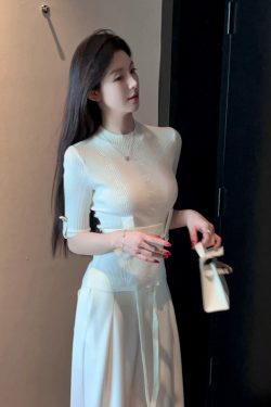 White Short Sleeve Knitted Top for Women, Waist-Cinching Slimming Tie, Ribbed Design, Spring Fashion Essential