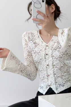 White Velvet Lace High-Quality V-Neck Long Sleeve Shirt for Women - Light Luxury Winter Top