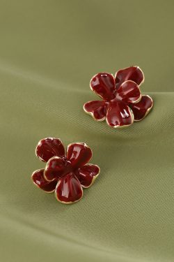 Wine Red Floral Stud Earrings for Women - 2024 French Niche Design, Stylish Autumn/Winter Accessories