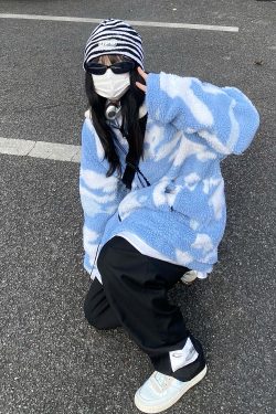 Winter Loose Blue Sky White Cloud Lamb Fleece Thick Jacket - Trendy Unisex Casual Streetwear, Versatile Layering Piece, Cozy INS Style