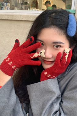 Winter Touchscreen Split-Finger Gloves for Women, Cute Korean-Style Plush Warm Cycling Accessories in Christmas Red
