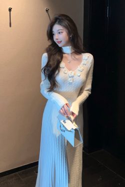 Winter V-neck Halter White Knitted Dress - Long Waist-Defining Sweater Dress for Cozy Y2K Style