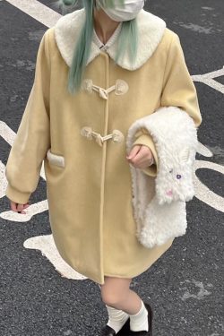 Winter Wool Coat with Doll Collar and Toggle Closure, Large Lapel, JK Uniform Style, Small Size Outerwear for Women