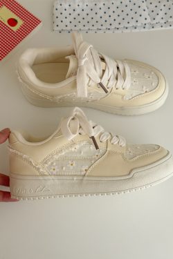 Women's 2025 Korean Style Summer Thin Breathable Thick-Soled White Board Shoes - Versatile Niche Design
