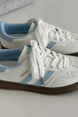 Women's 2025 Soft-Soled White Sneakers - Versatile Casual Sports & Skate Shoes for Y2K Style