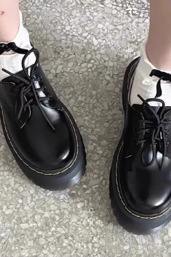 Women's 3-Hole Low-Top Thick-Soled Martin Shoes, British Style Leather, Spring/Summer 2025, Y2K Inspired Fashion Footwear