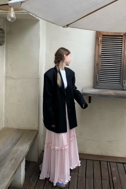 Women's Black Slim-Fit Blazer - High-End Versatile Suit Jacket for Spring and Autumn, Chic and Stylish Office Wear
