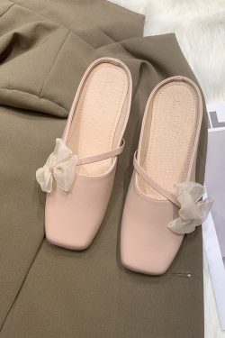 Women's Elegant Bow Low-Heeled Closed-Toe Sandals - Soft-Bottom Comfortable Square-Toe Design