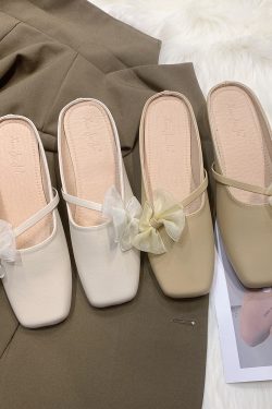 Women's Elegant Bow Low-Heeled Closed-Toe Sandals - Soft-Bottom Comfortable Square-Toe Design
