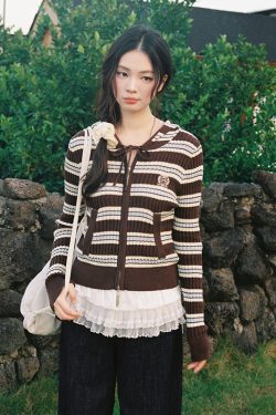 Women's Knitted Cardigan - Short Stylish Sweater Jacket for Autumn/Winter 2024, Cozy Knit Top for Casual Y2K Fashion