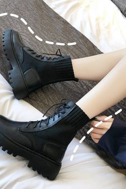 Women's Martin Boots - New Autumn Winter British Style, Versatile Height-Increasing Slim Short Boots with Thick Sole