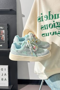 Women's Mesh Breathable Board Shoes - Comfortable Soft-Soled Casual Sports Footwear for Summer 2025, Trendy Instagram Style