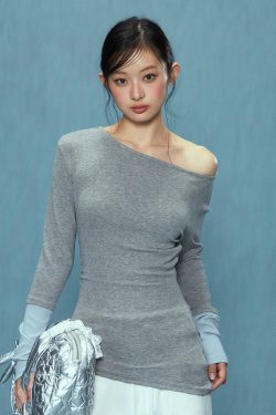 Women's Off-Shoulder Long Sleeve Top - Fitted Cotton Shirt, Trendy 2025 Style for Casual Wear