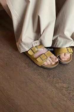 Women's Retro Flat Birkenstock Sandals for Summer 2025 - Versatile Cool Outdoor Beach Slides