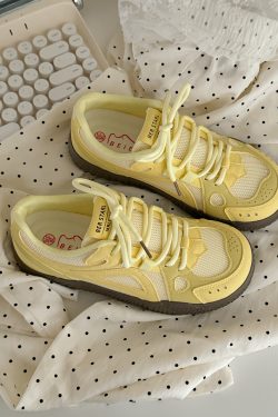Women's Thick-Soled Mesh Breathable White Training Shoes - Versatile Korean Style for Summer 2025