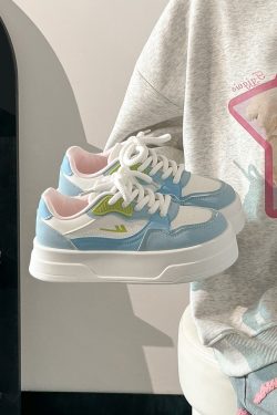 Women's Thick-Soled White Platform Shoes - Summer Breathable Mesh Height-Increasing Round-Toe Soft Leather Sneakers