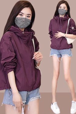 Women's UV Protection Jacket - Summer 2025 Lightweight Breathable Ice Silk Sun Protection Coat for Outdoor Activities