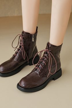 Women's Vintage British Style Martin Boots with Chunky Heels, Round Toe, Textured Sheepskin, Autumn Winter Fashion