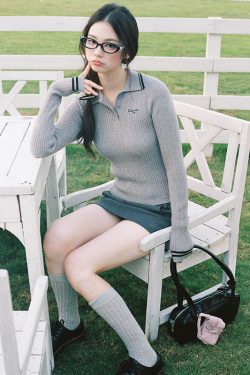 Women's White Knit Sweater - Stylish Autumn Winter 2024 Essential, Cozy Lazy Vibe, High-End Feel, Versatile Base Layer