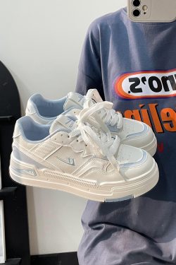 Women's White Thick-Soled Sneakers for Autumn - Versatile Niche Design, Student Style, Hong Kong Inspired Fashion Shoes