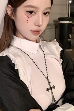 Y2K Dark Gothic Cross Necklace Long Sweater Chain Cool Girl Hoodie Accessory