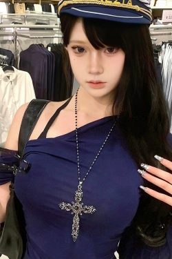 Y2K Dark Punk Style Water Drill Cross Necklace Retro Sweater Chain for Cool Spicy Girls