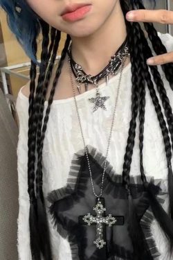 Y2K Gothic Girl Cross Necklace Leather Choker Neck Chain Sweet Cool Sweatshirt Clavicle Accessory for Bold Style