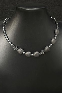 Y2K Heart Bead Necklace for Women, Sweet and Cool Choker, Original Niche Design, Spicy Girl Clavicle Chain, Trendy Fashion Accessory