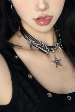 Y2K Multi-Layered Star Studded Choker Necklace - Trendy Dark Sweet Clavicle Chain for Spicy Girl Subculture Style