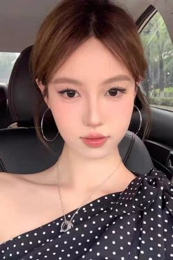 Y2K Oversized Silver Hoop Earrings for Women - Minimalist Exaggerated Plain Design, Light Luxury Ear Accessories