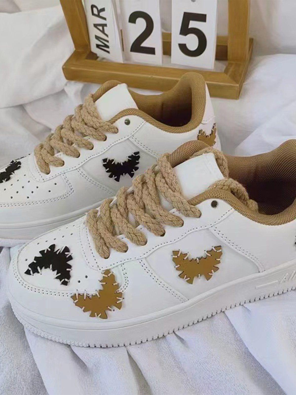 Concert Outfit Butterfly Label Skate Shoes