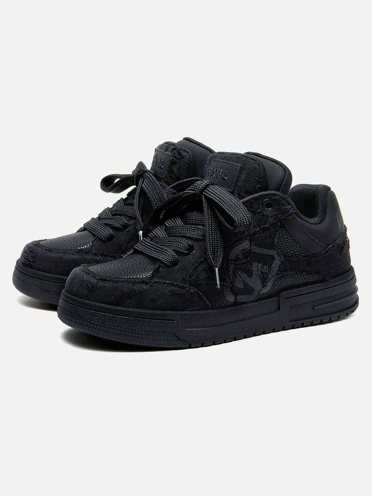 Concert Outfit Destruction Black Knight  Skate Shoes