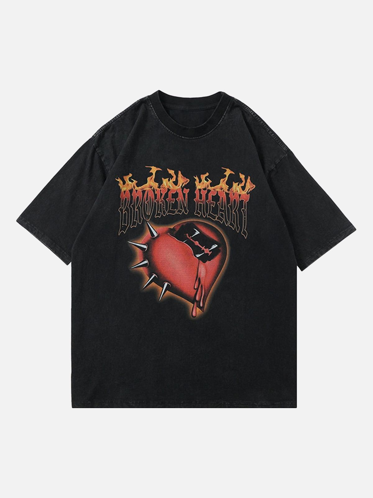 Concert Outfit High Street Heart-Print Dark T-Shirt