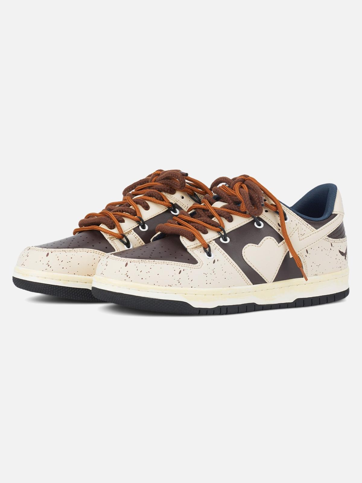 Concert Outfit High Street Love Sneakers