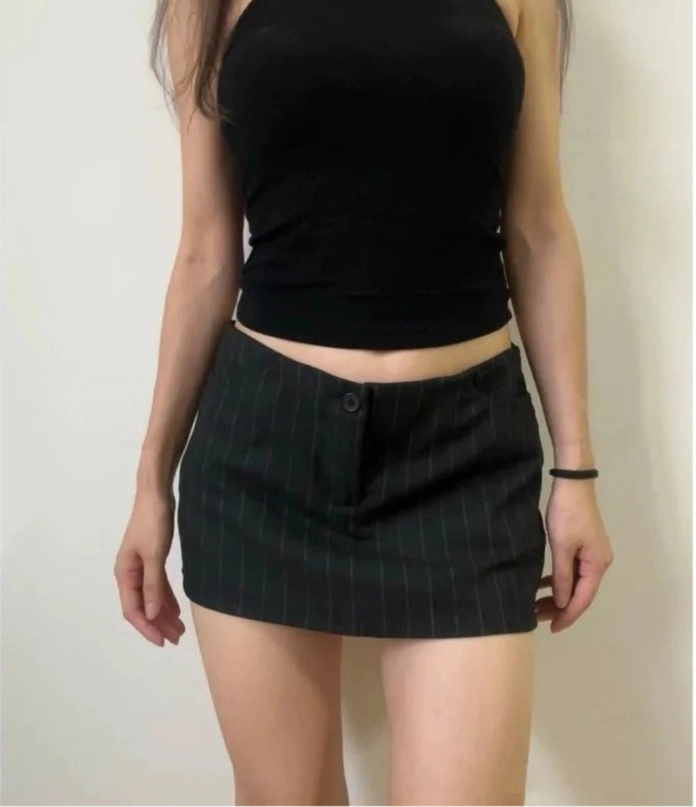 New Style Trends - Aesthetic Pinstripe Office Mini Skirt - Outfit Ideas